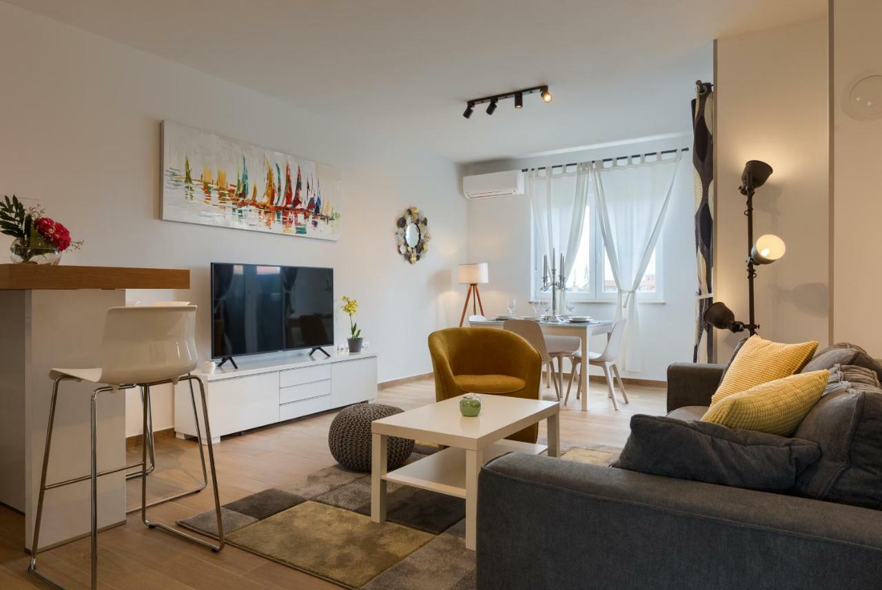 Apartments Dream In Arena 2 Pula Center Free Parking Exterior foto