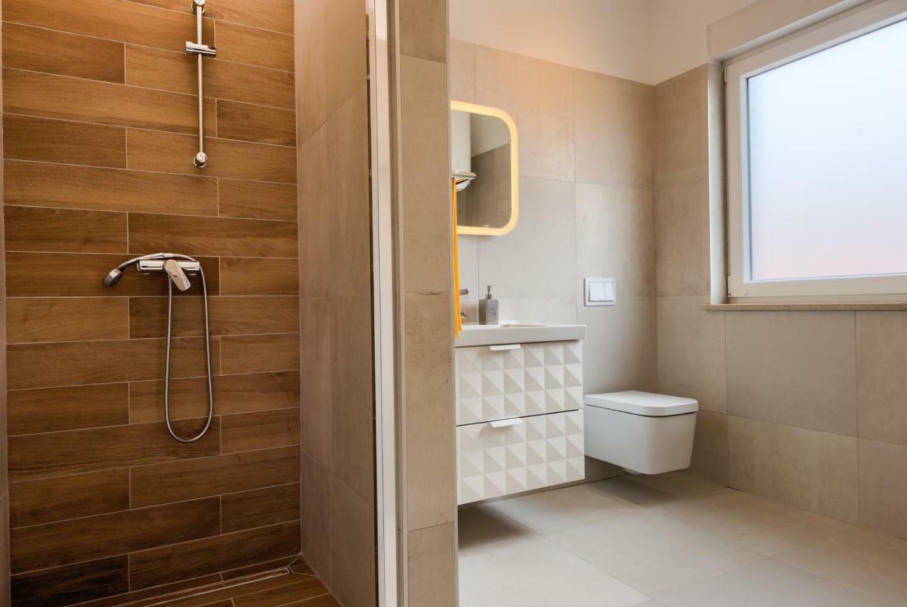 Apartments Dream In Arena 2 Pula Center Free Parking Exterior foto